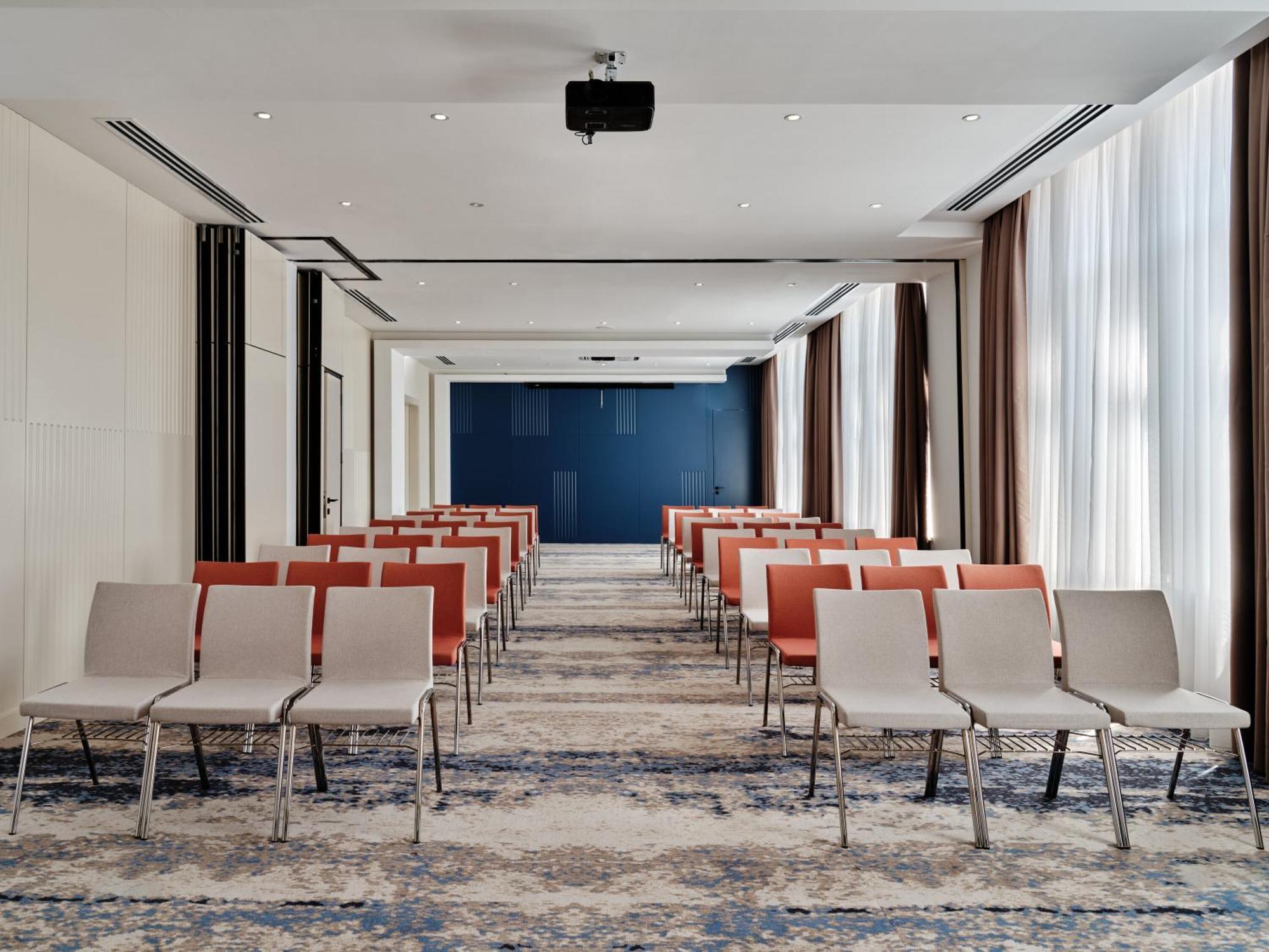 Crowne Plaza Tashkent By Ihg Exterior foto