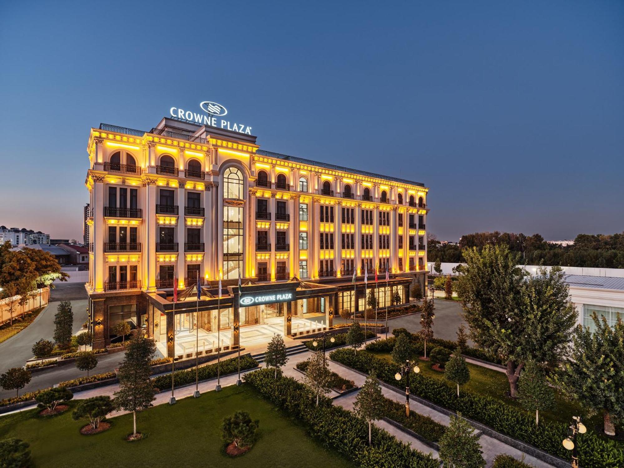 Crowne Plaza Tashkent By Ihg Exterior foto